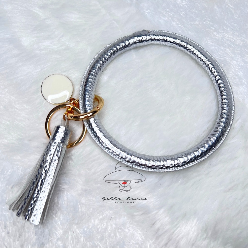 🌟 3/$20 🌟 Assorted Bangle Keychains - Picture 2 of 7